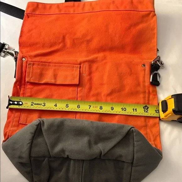 Gently Loved Chester Wallace Upright Tote Unisex - Picture 11 of 13